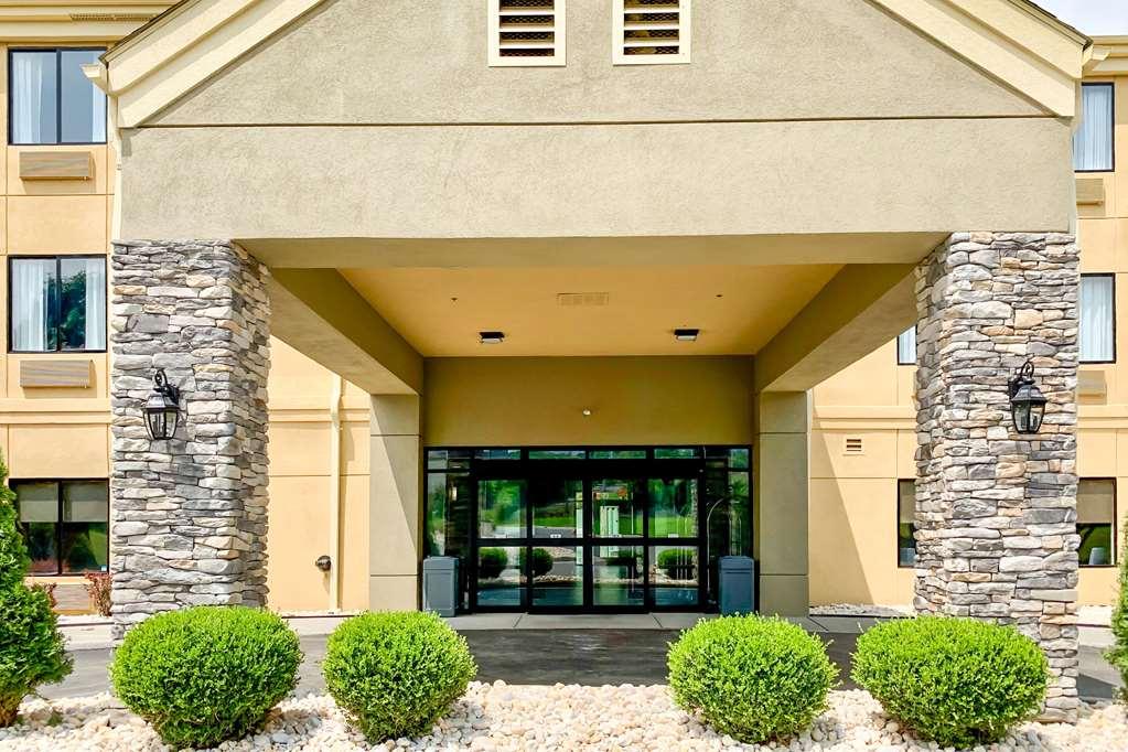 Comfort Inn & Suites Troutville - Roanoke North - Daleville Exterior foto